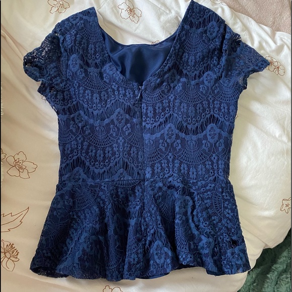 forever 21 Contemporary peplum top - Picture 2 of 4